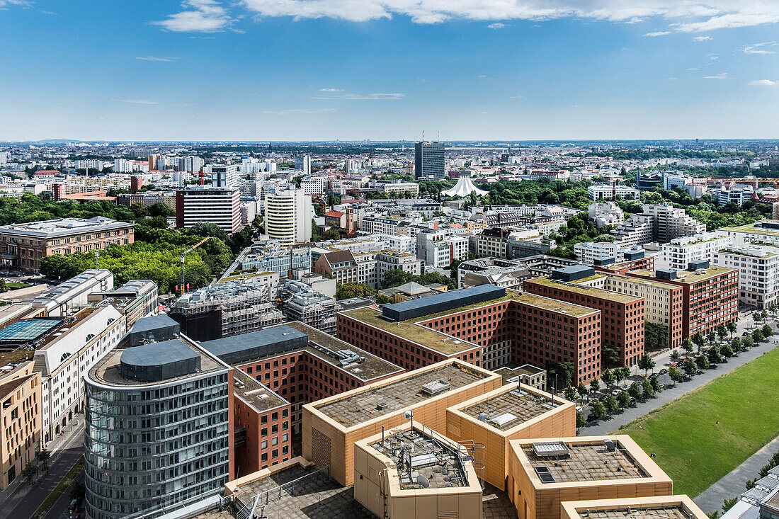 Blick auf Berlin vom Potsdamer Platz mit Blickrichtung Kreuzberg, Berlin, Deutschland