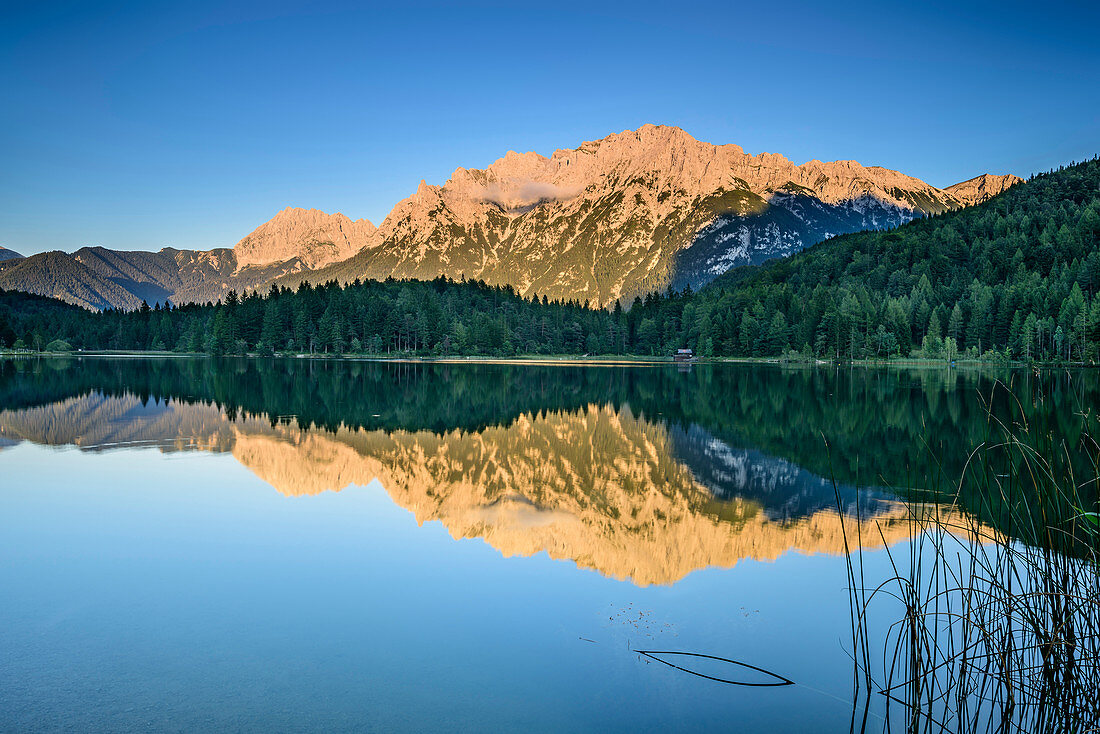 Lake Ferchensee with Karwendel range, lake Ferchensee, Upper Bavaria, Bavaria, Germany