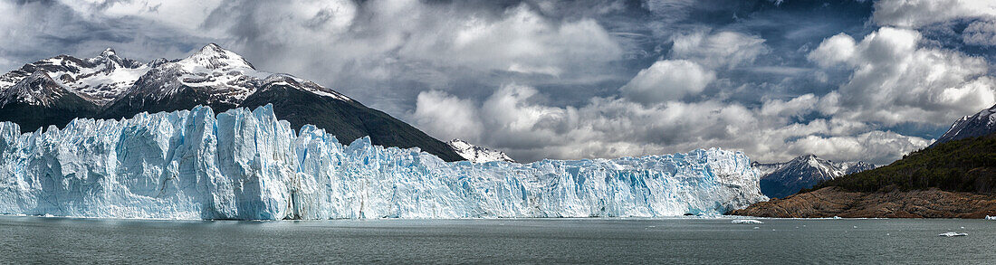 Perito Moreno Glacier off the South Patagonian Ice Field, Los Glaciares National Park, Santa Cruz Province, Argentina