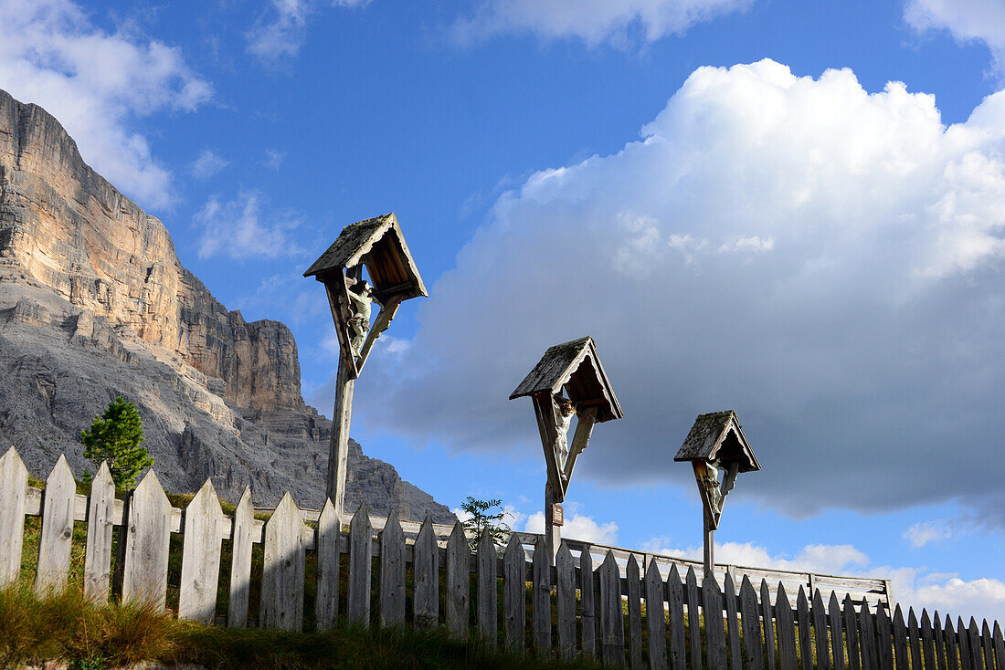 am Heiligkreuz über Petratsches, Val Badia, Dolomiten, Südtirol, Italien
