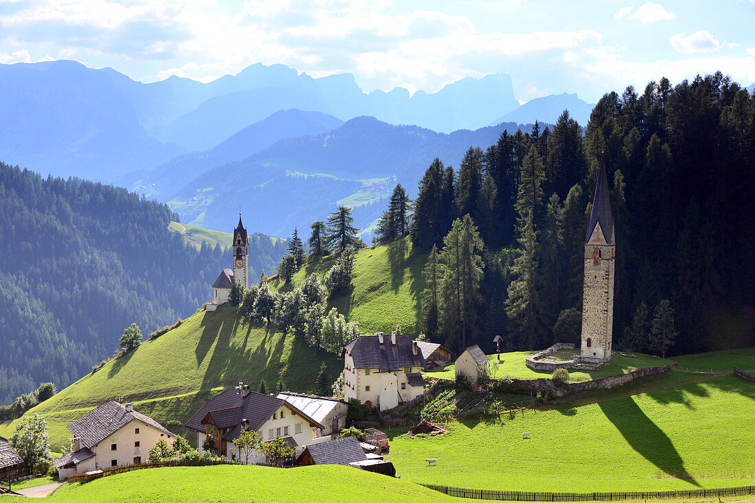 bei St.Barbara in Wengen/La Valle, Val Badia, Dolomiten, Südtirol, Italien