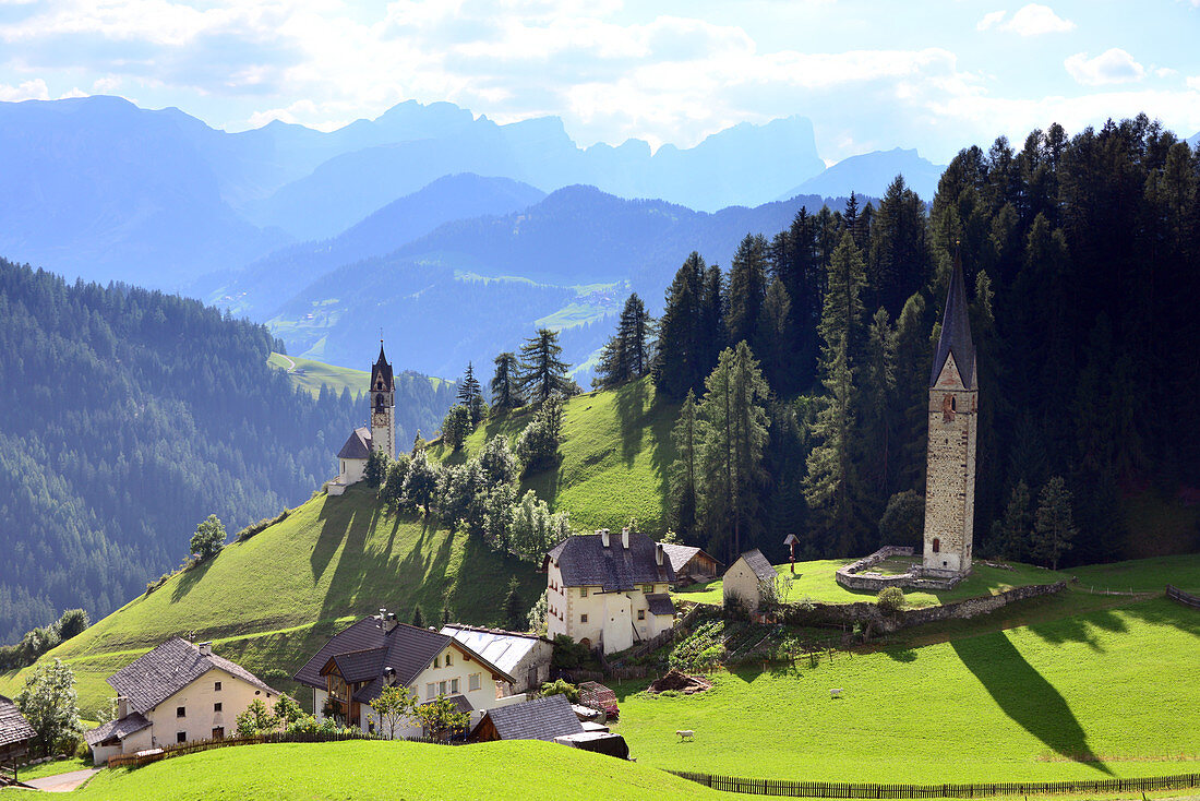 near St. Barbara in Wengen/La Valle, Val Badia, Dolomite Alps, South Tyrol, Italy