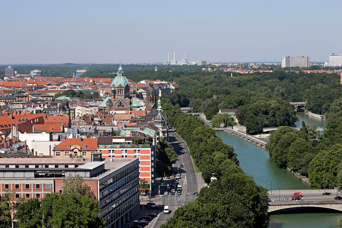 Isar canal and Lehel, Munich, Bavaria, Germany