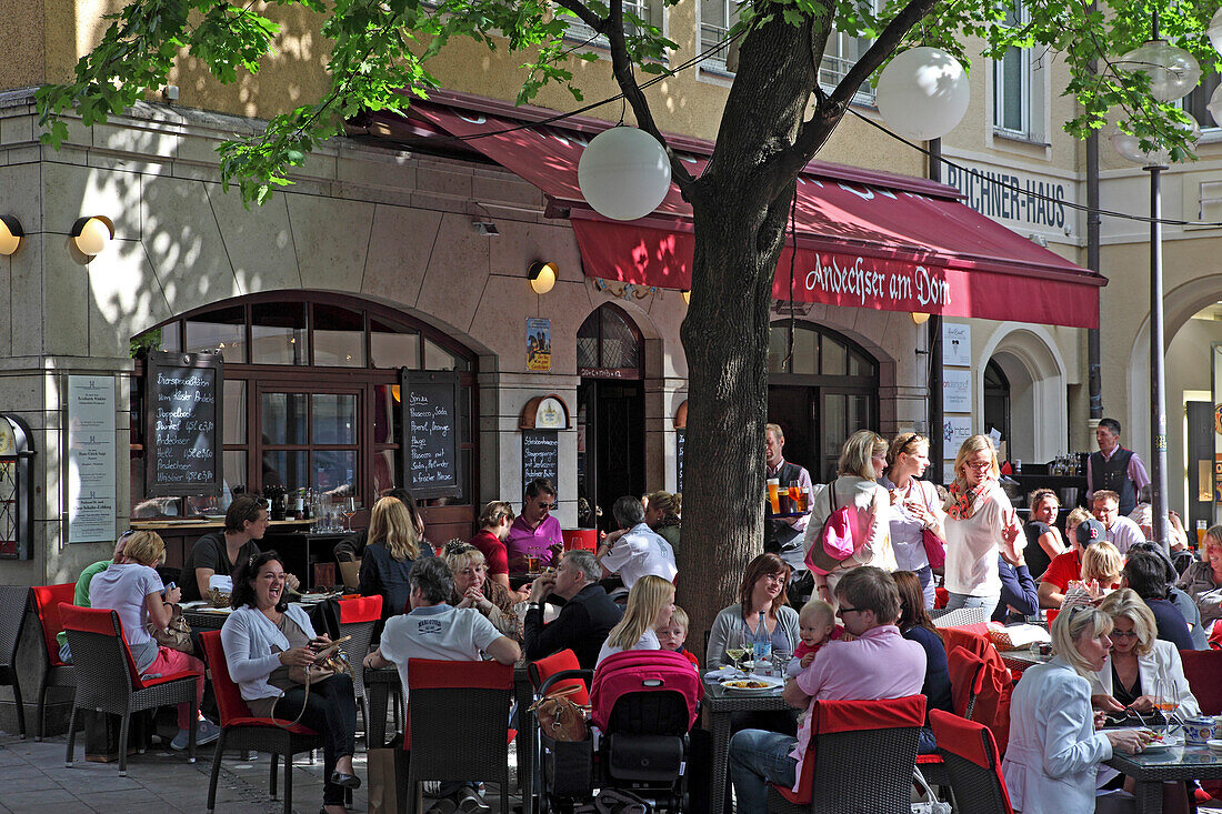 Andechser am Frauenplatz, München, Bayern, Deutschland