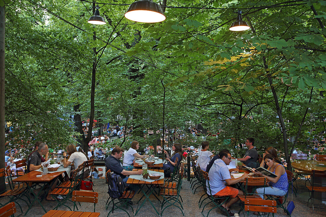 Augustiner beer garden, Arnulfstrasse, Munich, Bavaria, Germany