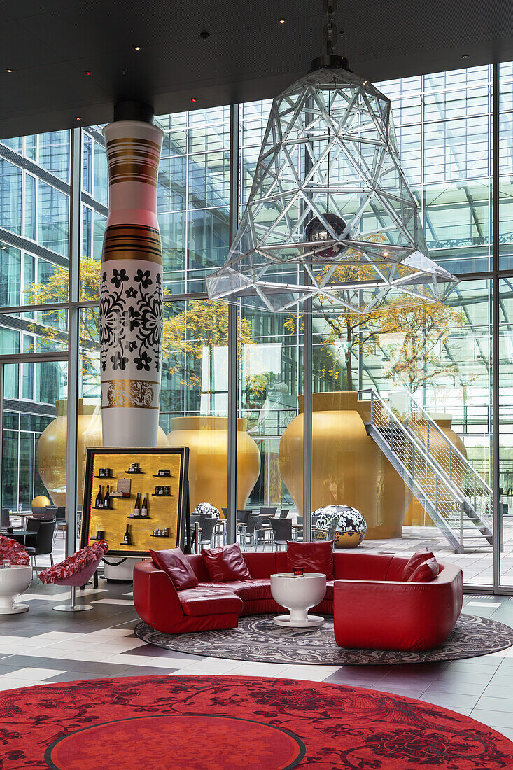 Stage Lobby Bar & Lounge im Kameha Grand Designhotel in Bonn, Mittelrheintal, Nordrhein-Westfalen, Deutschland, Europa