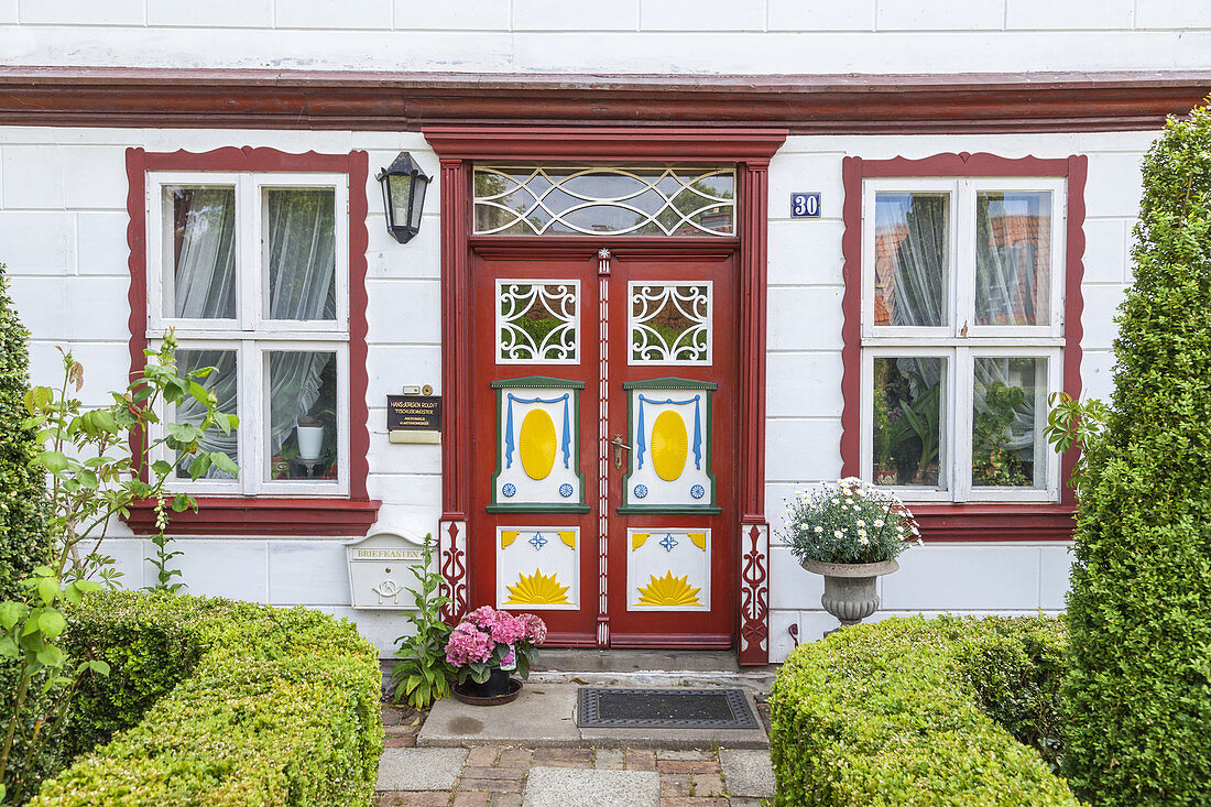 Traditional front door of an old house in the Baltic seaside resort Prerow, Fischland-Darss-Zingst, Baltic coast, Mecklenburg-Western Pomerania, Northern Germany, Germany, Europe