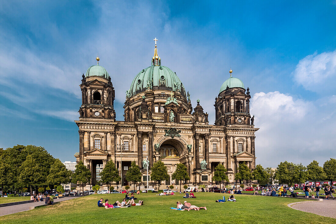 Lustgarten, Berlin Dom, Museum Island, Berlin, Germany