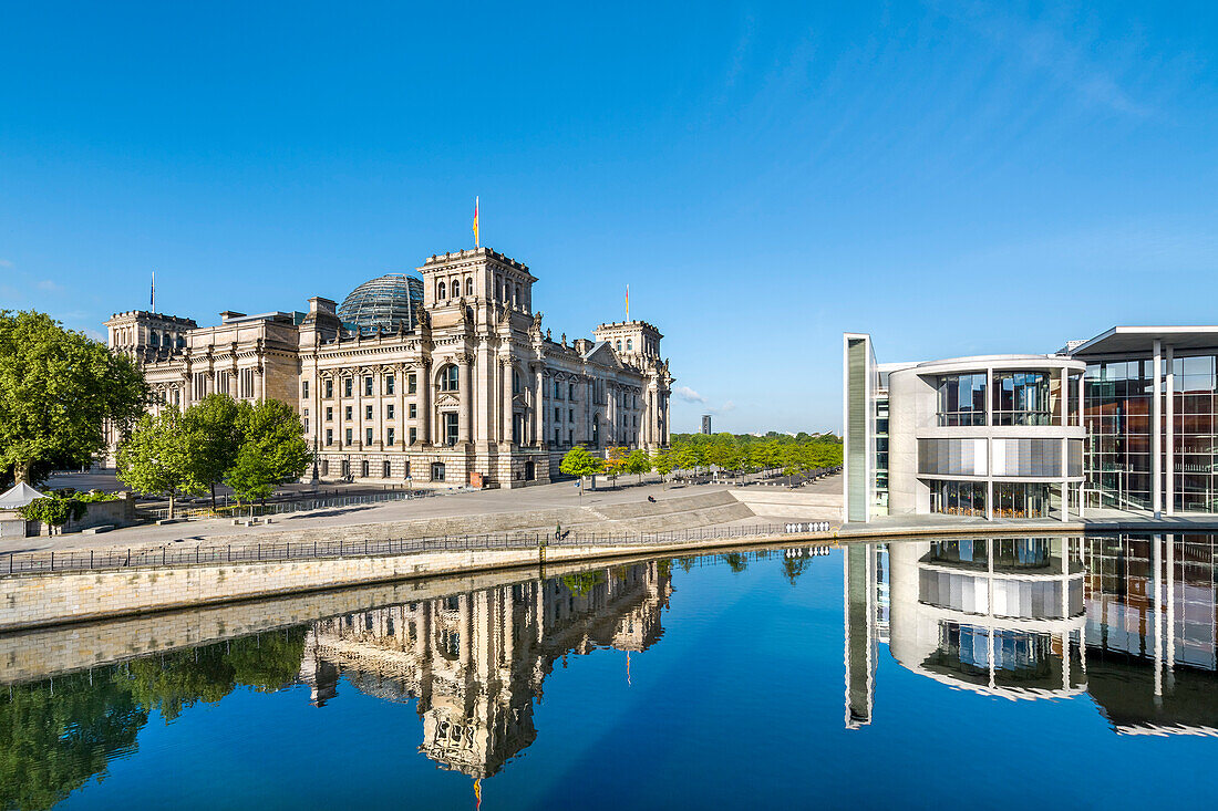 Reichstag, Paul Loebe Haus and River Spree, Berlin, Germany