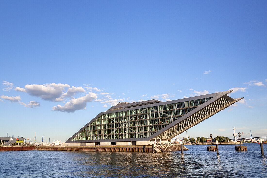 Moderne Architektur Dockland im Hamburger Hafen, Altona-Altstadt, Hansestadt Hamburg, Norddeutschland, Deutschland, Europa
