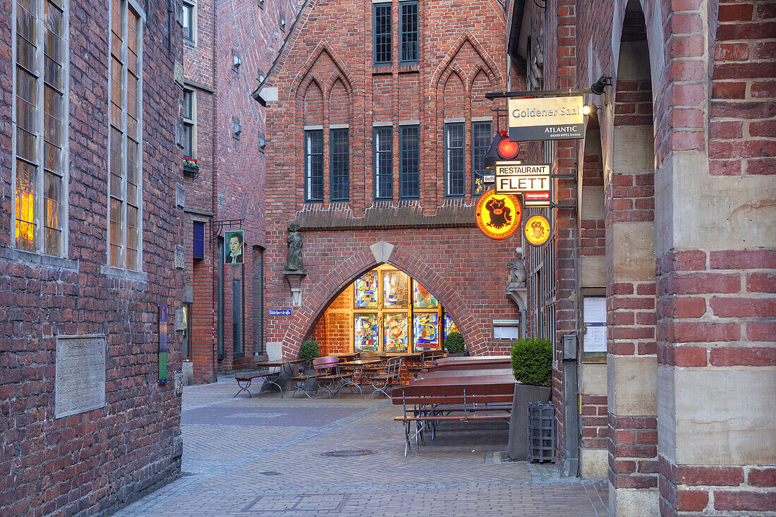 Backsteinhäuser in der Böttcherstraße,  Hansestadt Bremen, Norddeutschland, Deutschland, Europa