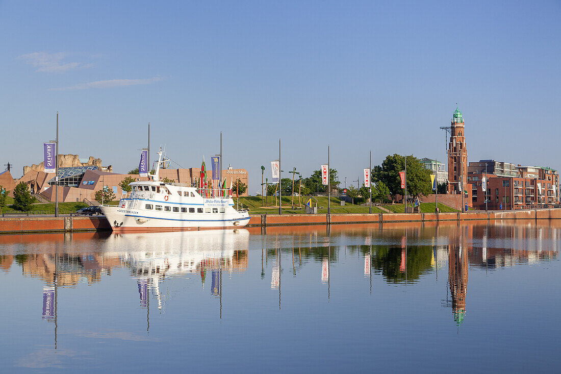 Tower Loschenturm in the new port of Bremerhaven, Hanseatic City Bremen, North Sea coast, Northern Germany, Germany, Europe