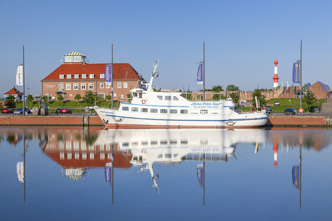 New port of Bremerhaven, Hanseatic City Bremen, North Sea coast, Northern Germany, Germany, Europe