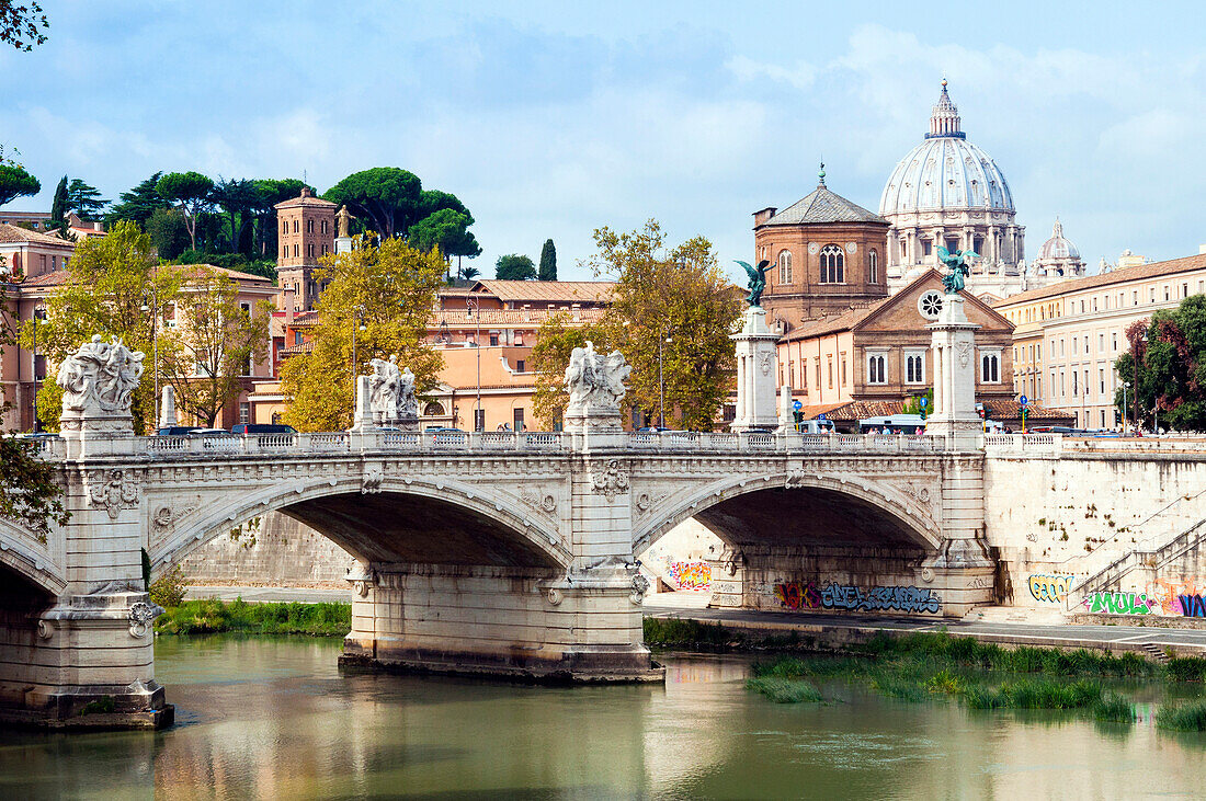 Ponte Vittorio Emanuele II over the River Tiber, Rome, Lazio, Italy, Europe