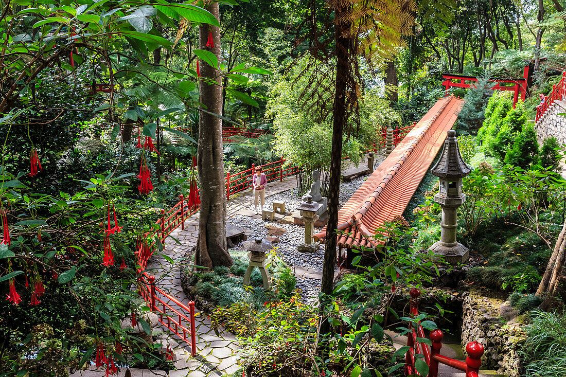 Orientalischer Garten, Monte Palace Tropischer Garten, einer von Madeiras berühmtesten, Monte, Funchal, Madeira, Atlantik, Portugal, Europa
