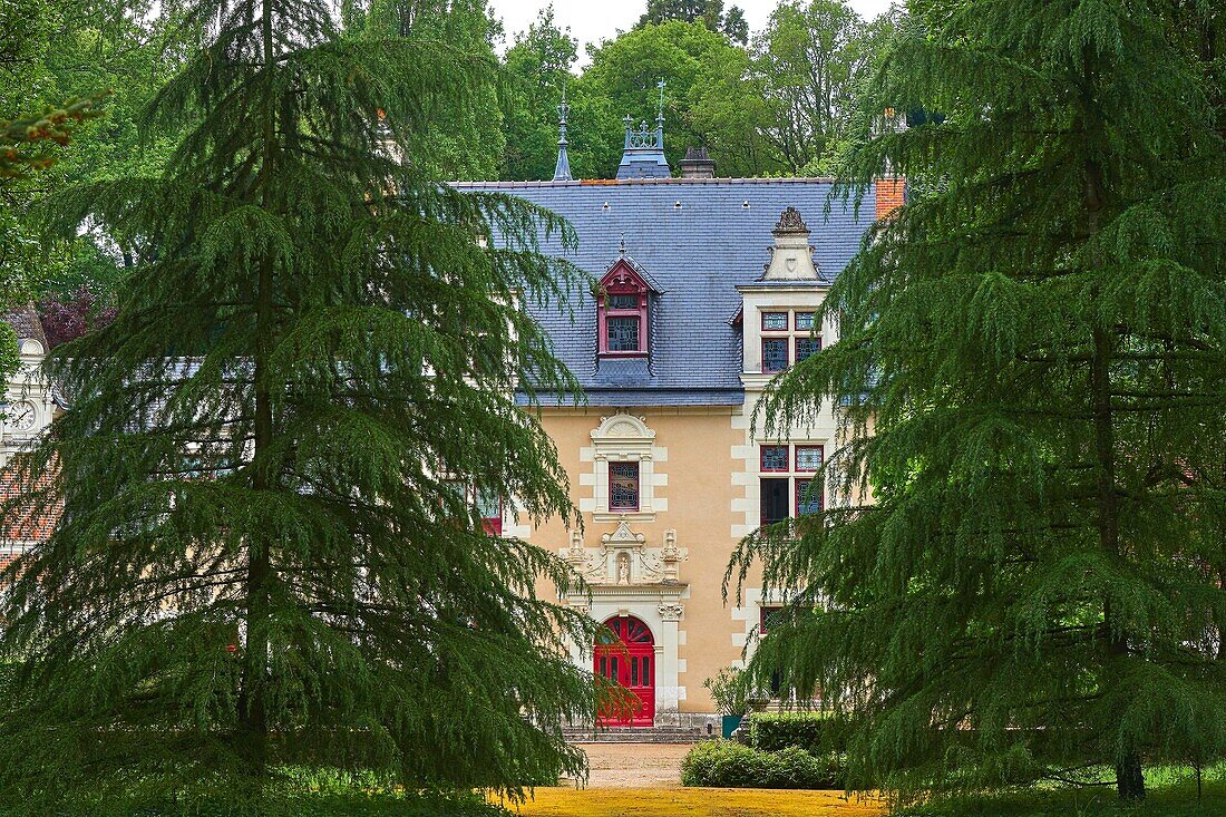 Troussay, Castle and Gardens, The smallest Castle in the Loire Valley, Chateau de Troussay, Le plus petit des Chateaux de la Loire, Cheverny, Loire et Cher, Pays de la Loire, Loire Valley, UNESCO World Heritage Site, France.