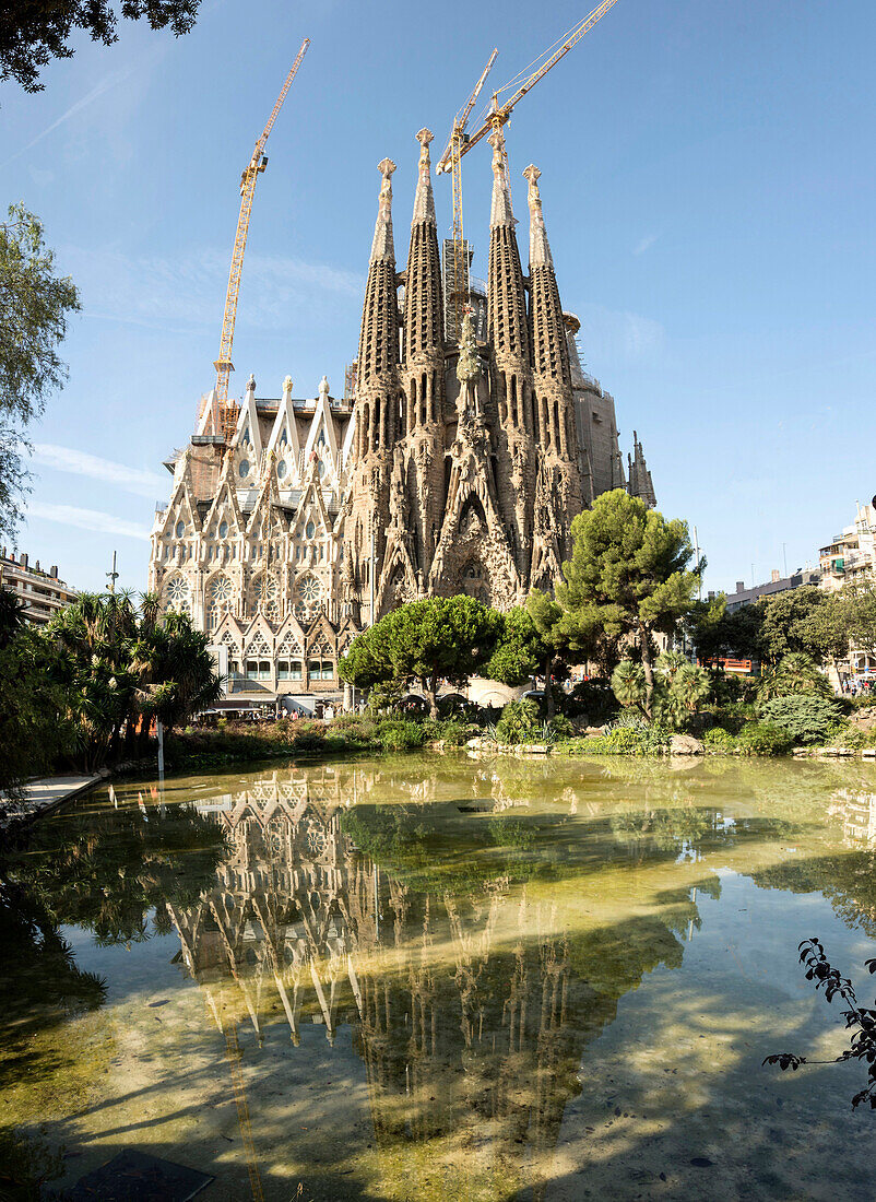 Gaudis Kathedrale von La Sagrada Familia, noch im Bau, UNESCO Weltkulturerbe, Barcelona, ??Katalonien, Spanien, Europa