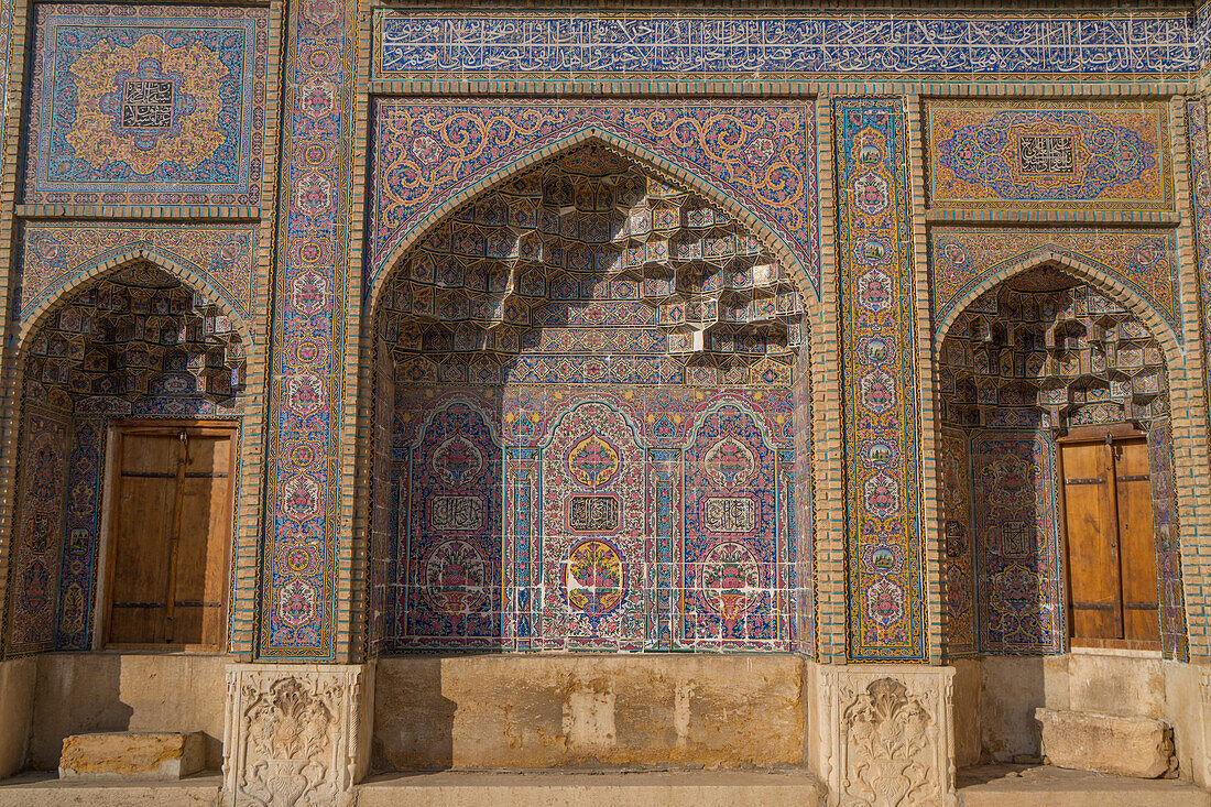 Ende des 19. Jahrhunderts Kacheln an der Nasir-al Molk-Moschee, Shiraz, Iran, Mittlerer Osten