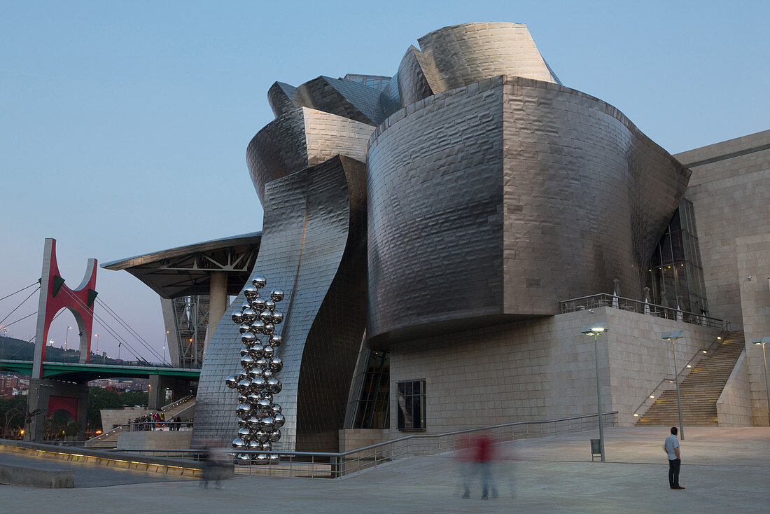 Das Guggenheim Museum, entworfen von Frank Gehry, Bilbao, Biskaya (Vizcaya), Baskenland (Euskadi), Spanien, Europa