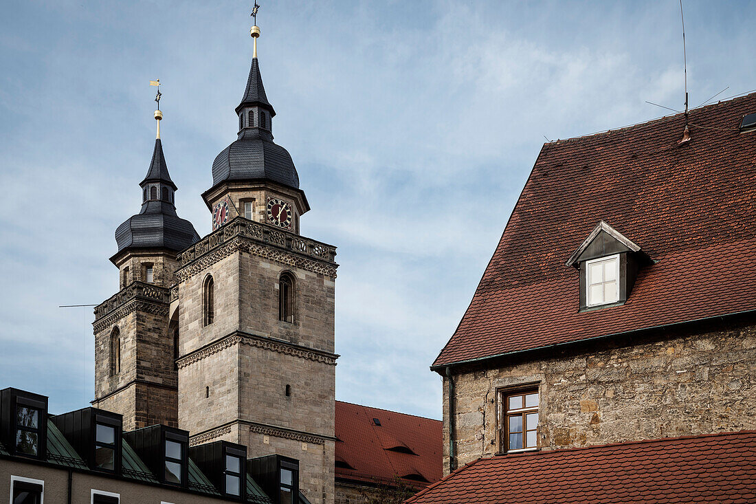 Doppel Türme der Stadtkirche in Bayreuth, Franken, Bayern, Deutschland