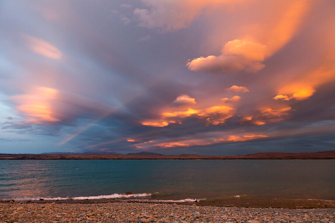 Lake Pukaki, Mackenzie, Canterbury, Südinsel, Neuseeland, Ozeanien