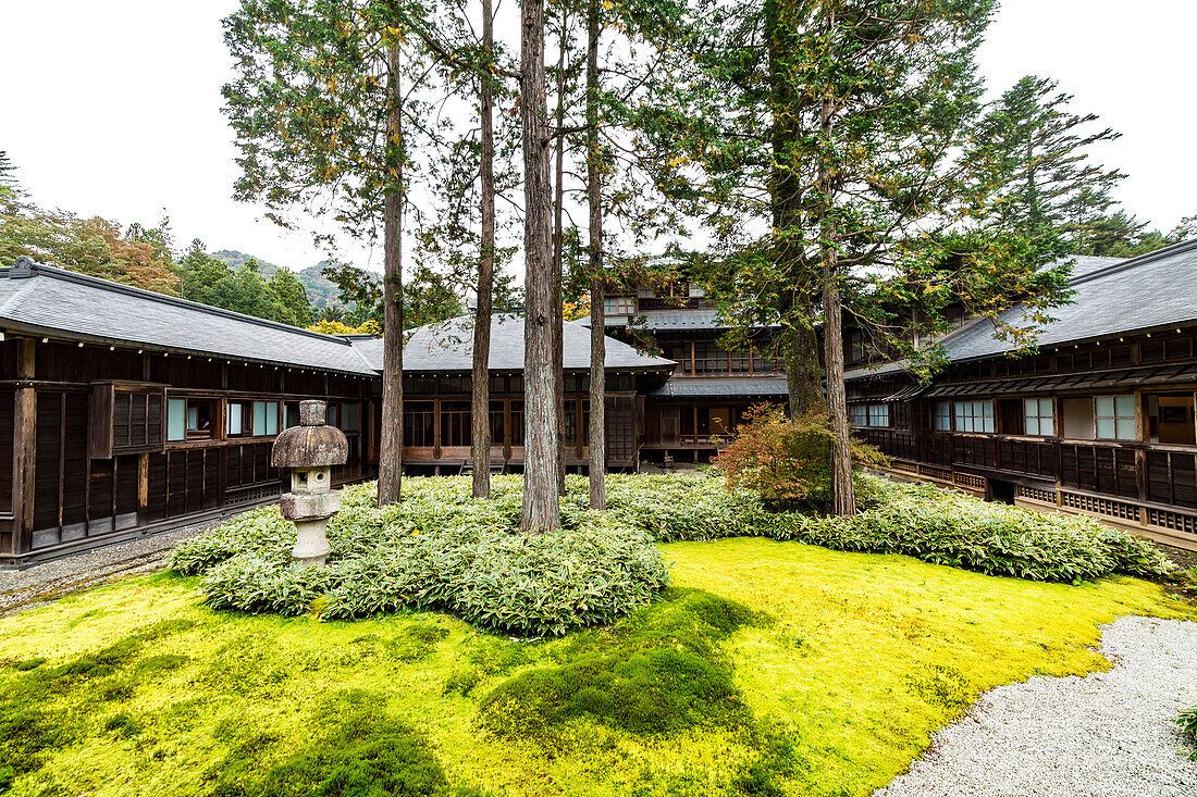 Innenhof der Nikko Tamozawa Imperial Villa, Nikko, Tochigi Präfektur, Japan