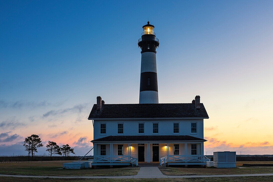 Bodie Island Lighthouse, Cape Hatteras National Seashore, North Carolina, USA.
