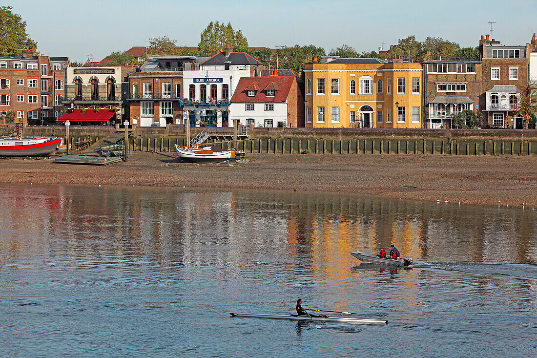 River Thames and Pubs, Hammersmith Riviera, Hammersmith, London, Great Britain