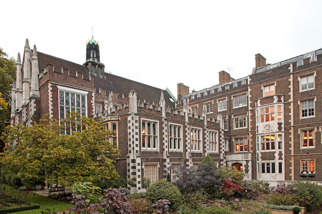 Middle Temple Gardens, Temple district, City of London, London, Great Britain