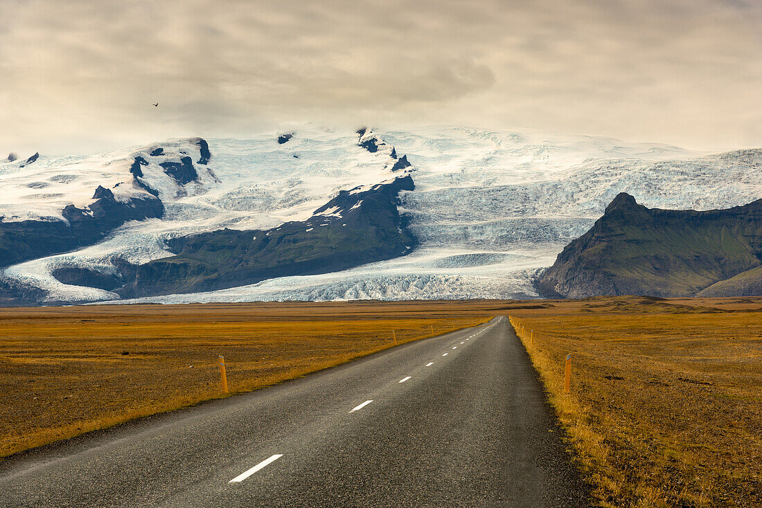 Road, Ring Road, Glacier, Vatnajökull, Mountains, Iceland, Europe