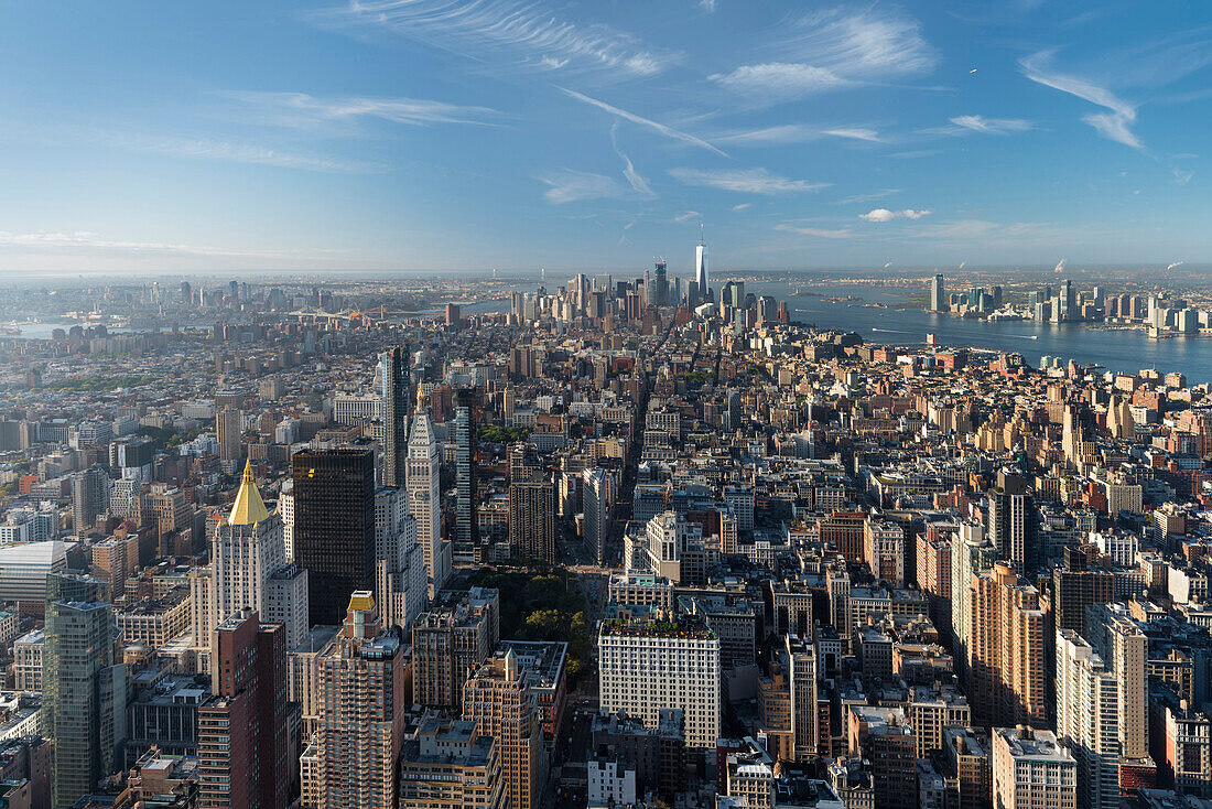 View from the Empire State Building towards Lower Manhattan, One World Trade Center, Hudson River, Manhattan, New York City, New York, USA