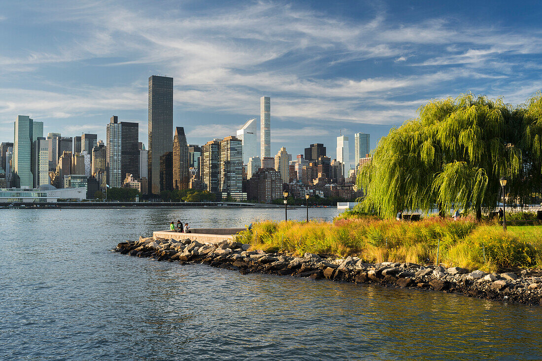 View of Manhattan from Gantry Plaza State Park, East River, Long Island, New York City, New York, USA