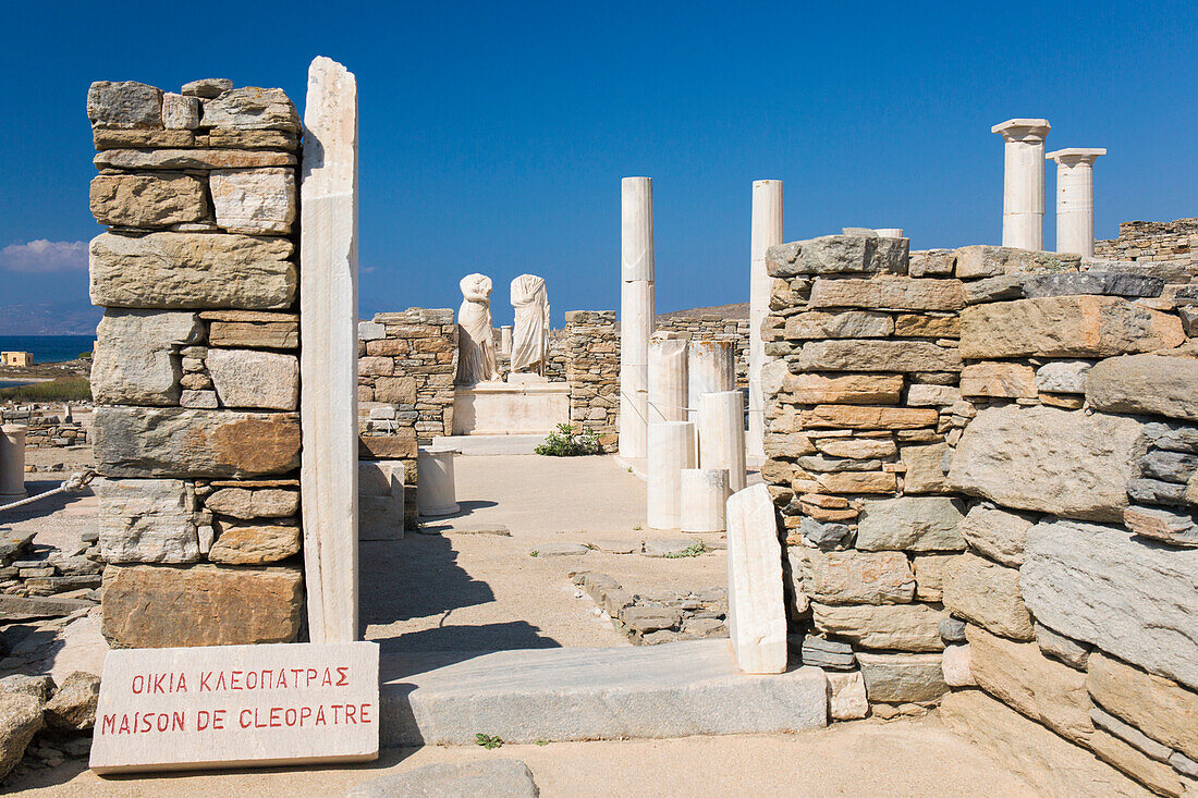 Archaeological remains of the House of Cleopatra, Delos, UNESCO World Heritage Site, Cyclades Islands, South Aegean, Greek Islands, Greece, Europe