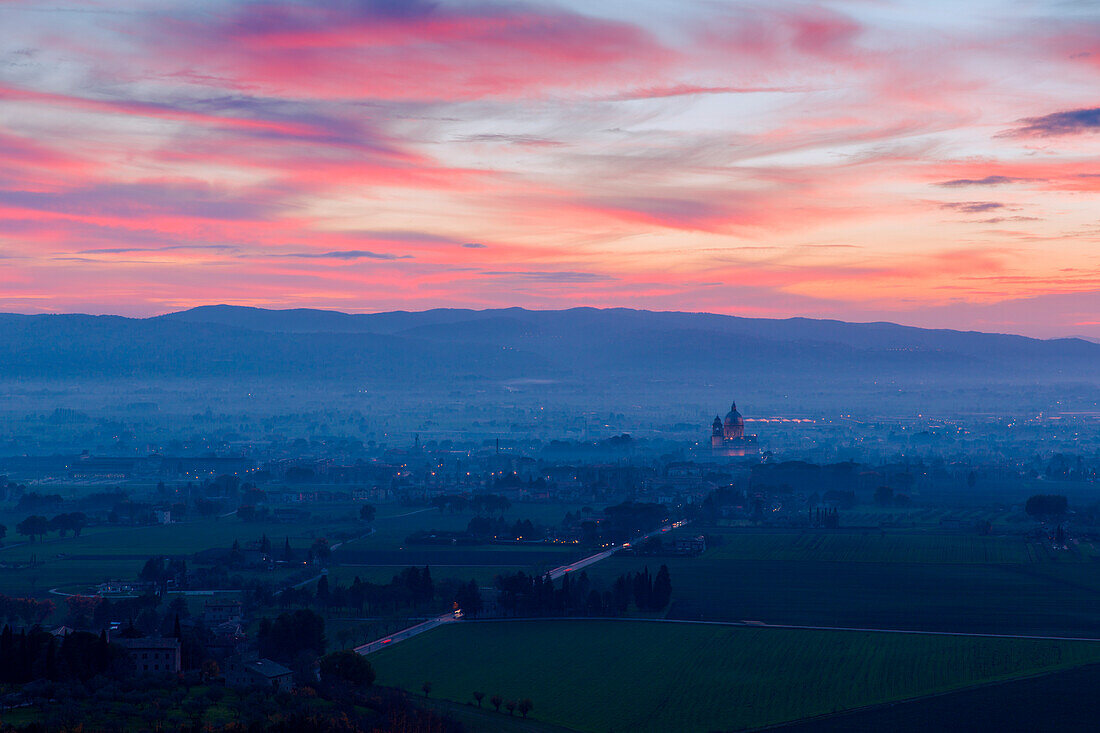 Europe, italy, Perugia district, Assisi, Valley View of Assisi