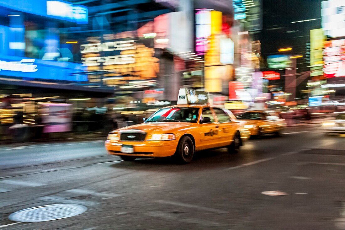 USA, New York, New York City, yellow city cab