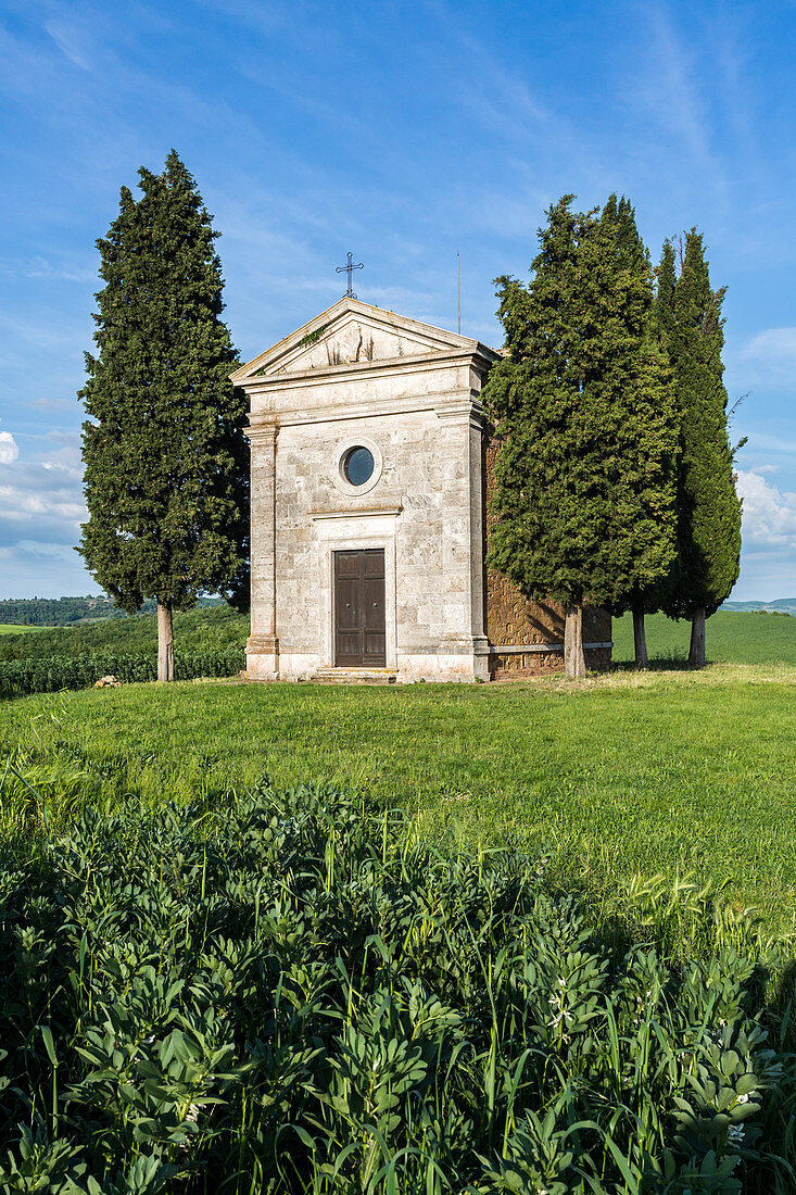 Madonna di Vitaleta chapel, San Quirico d'Orcia, Orcia Valley, Siena district, Tuscany, Italy