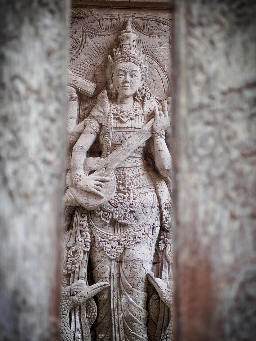 Temple carving, Ubud, Bali, Indonesia, Southeast Asia, Asia