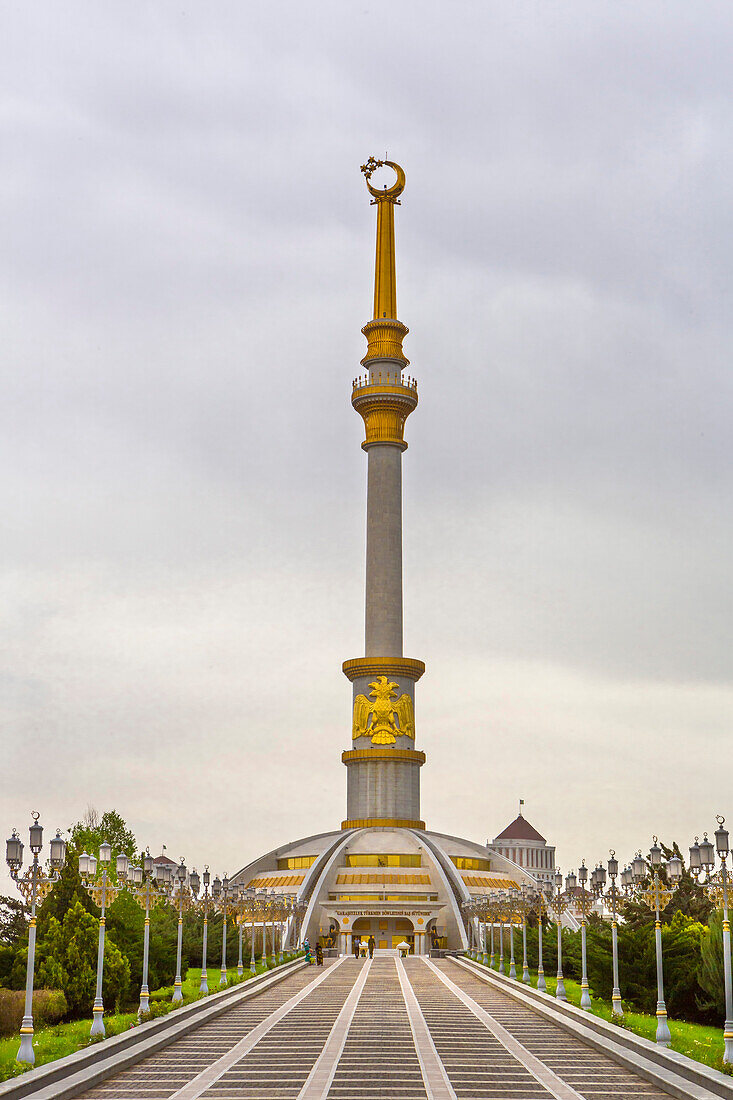Turkmenistan, Ashgabat, Independence Monument