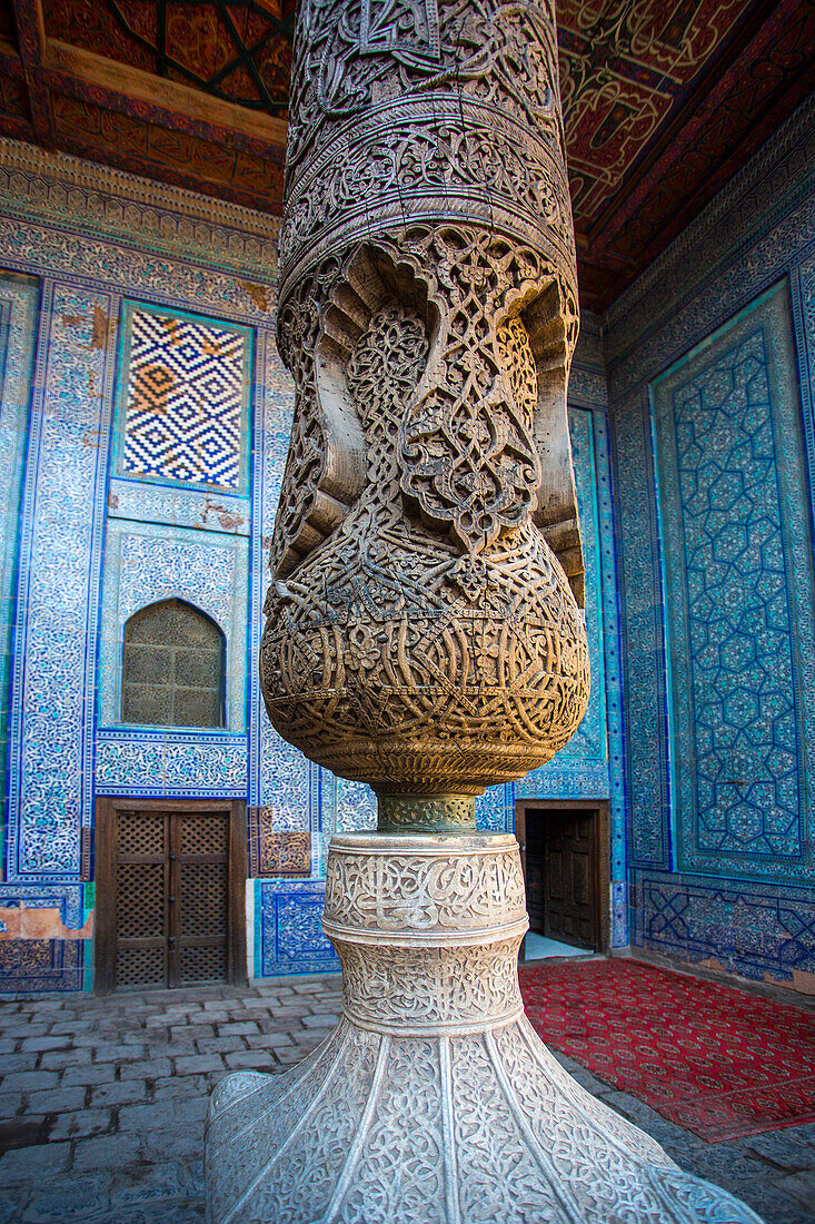Uzbekistan, Khorezm Region, Khiva (W.H.). Itchan Kala, Tosh Hovli Harem, detail