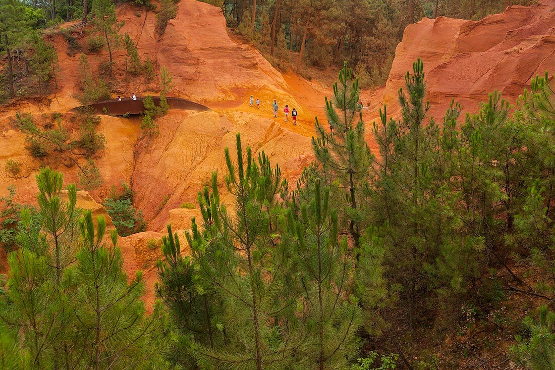 Roussillon, Provence, France, The ocher quarries in Roussillon