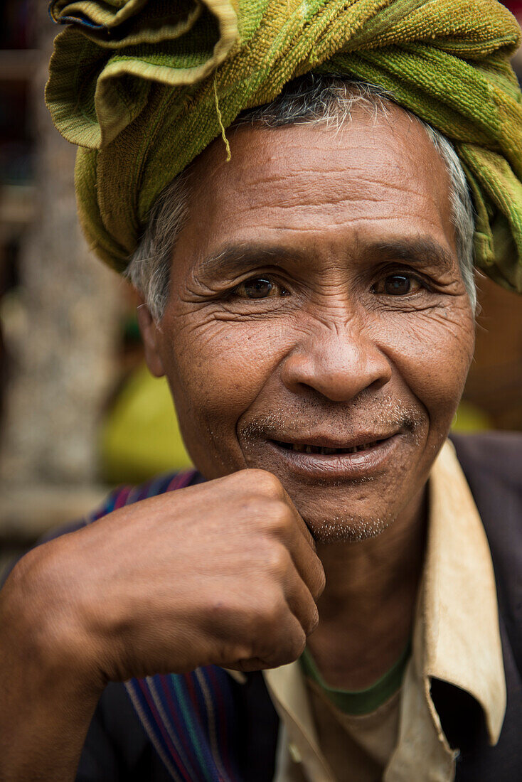 Samka, Shan State, Myanmar, Typical Pa-o man posing and smiling