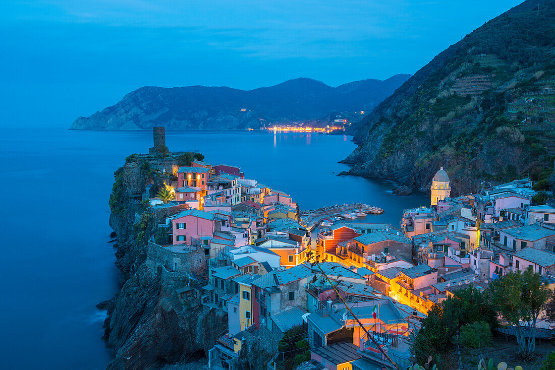 Vernazza, Cinque Terre, La Spezia, Liguria, Italy, View over the town and castle at dusk