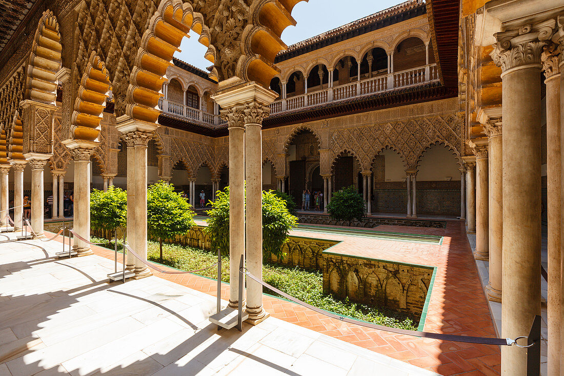 Patio de las Doncellas, Palacio del Rey Don Pedro, Real Alcázar, königlicher Palast, Mudéjar-Stil, UNESCO Welterbe, Sevilla, Andalusien, Spanien, Europa