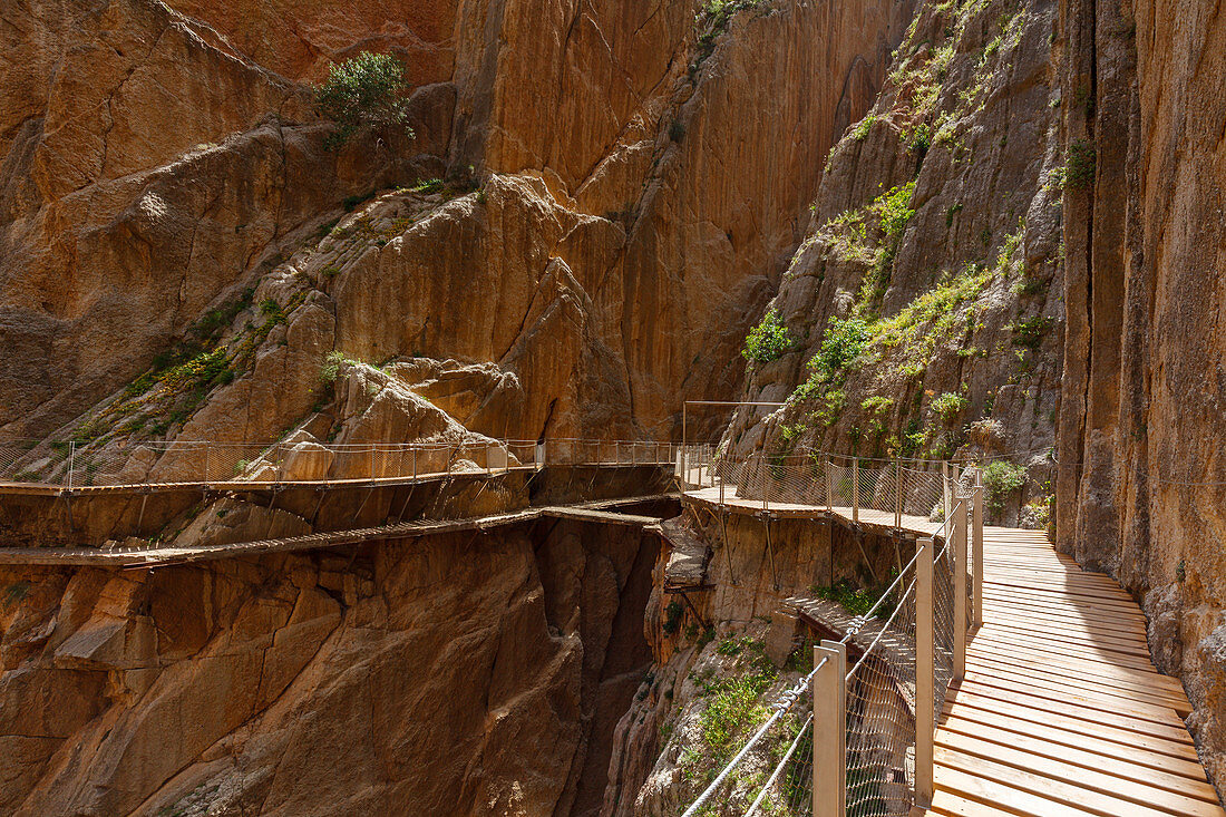 Caminito del Rey, via ferrata, hiking trail, gorge, Rio Guadalhorce, river, Desfiladero de los Gaitanes, near Ardales, Malaga province, Andalucia, Spain, Europe