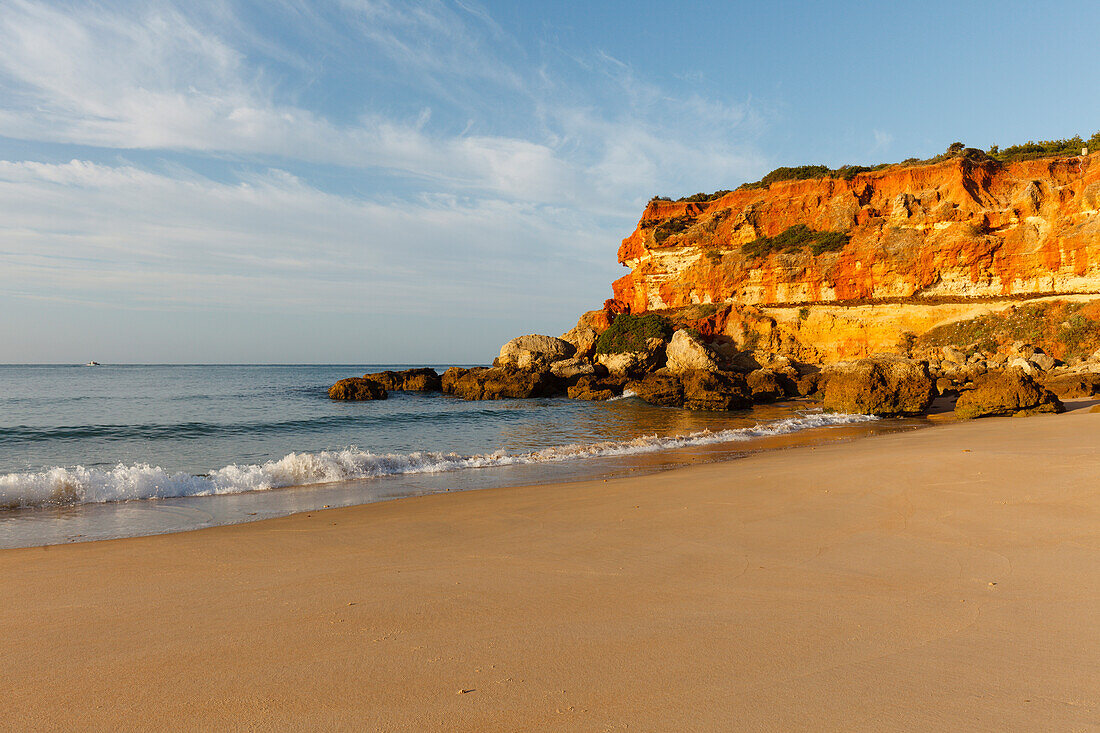 Cala del Aceite, Bucht und Strand bei Conil de la Frontera, Costa de la Luz, Provinz Cadiz, Andalusien, Spanien, Europa
