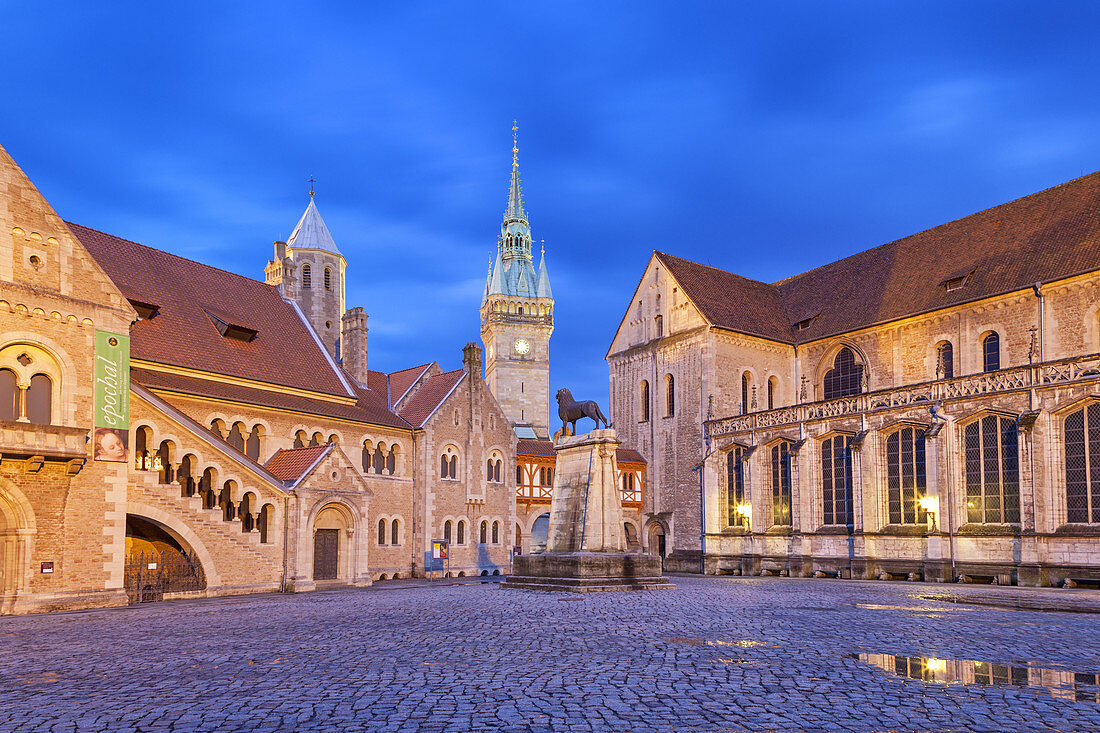 Castle Dankwardrode, town hall tower and cathedral St. Blasii at the Burgplatz in Braunschweig, Lower Saxony, Northern Germany, Germany, Europe