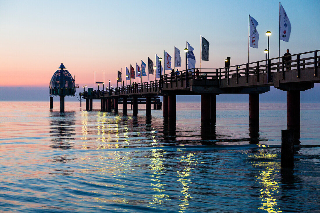 Zingst jetty at dusk, Baltic Sea, Mecklenburg-Western Pomerania, Germany, Europe