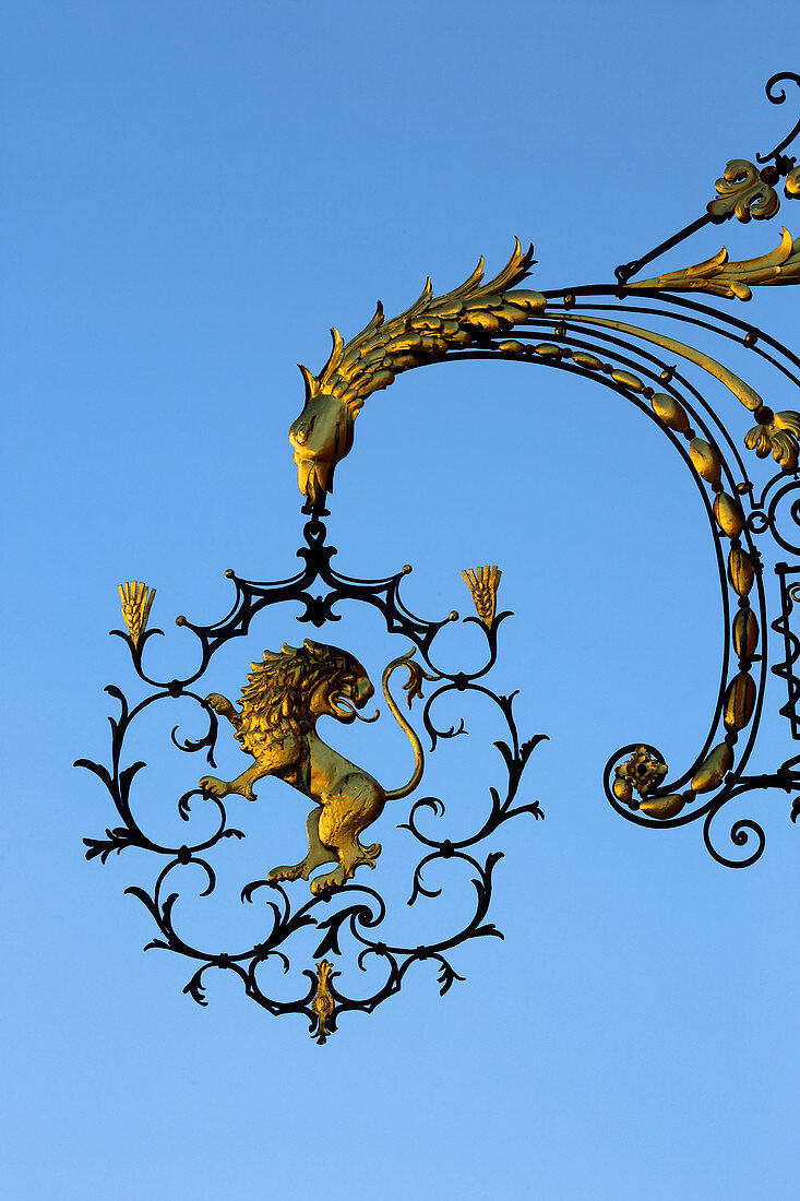 'Sign, made in the 18th century, former tavern ''The golden Lion'', Herrenstrasse, Wangen, Western Allgaeu, Allgaeu, Baden-Wuerttemberg, Germany'