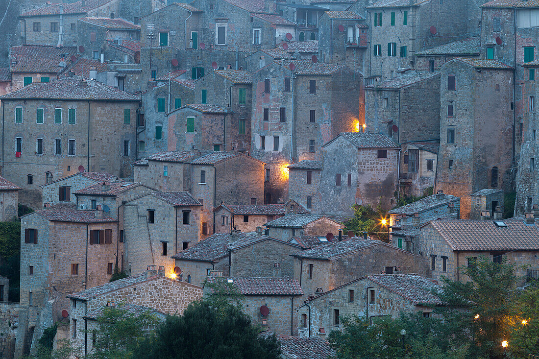 Details of the old houses of Sorano at dawn, Sorano, Grosseto province, Tuscany, Italy, Europe