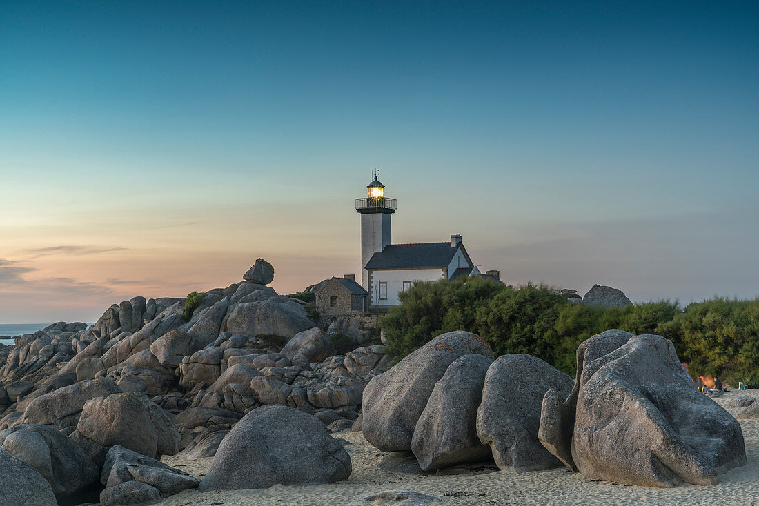 Dusk at Pontusval lighthouse, Brignogan Plage, Finistere, Brittany, France, Europe